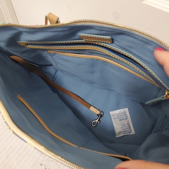 EUC Disney Dooney & Bourke Disneyland Marathon Weekend 2015 Tote, Authentic - Picture 11 of 16